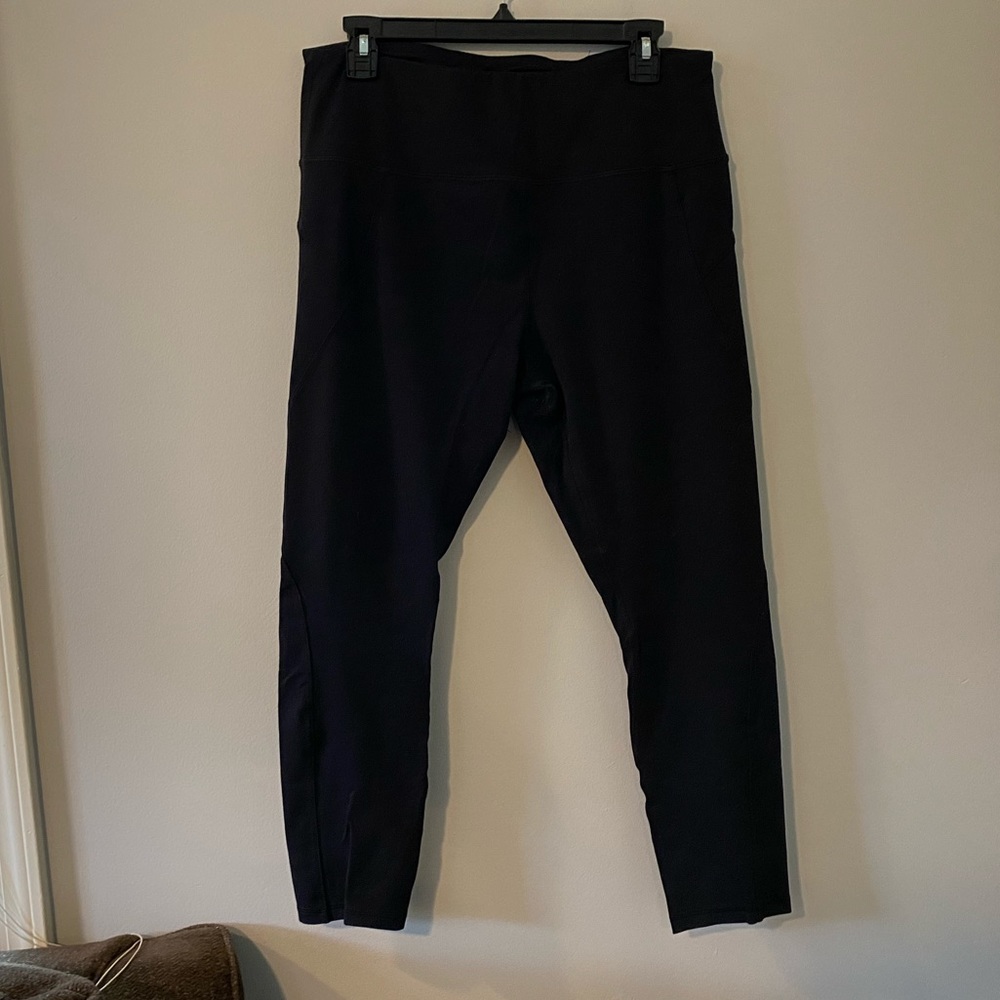 black leggings